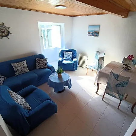 Casa Do Cucharro En Playa De Soesto,