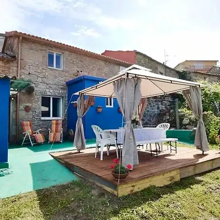 Casa Do Cucharro En Playa De Soesto, Semesterbostad Laxe